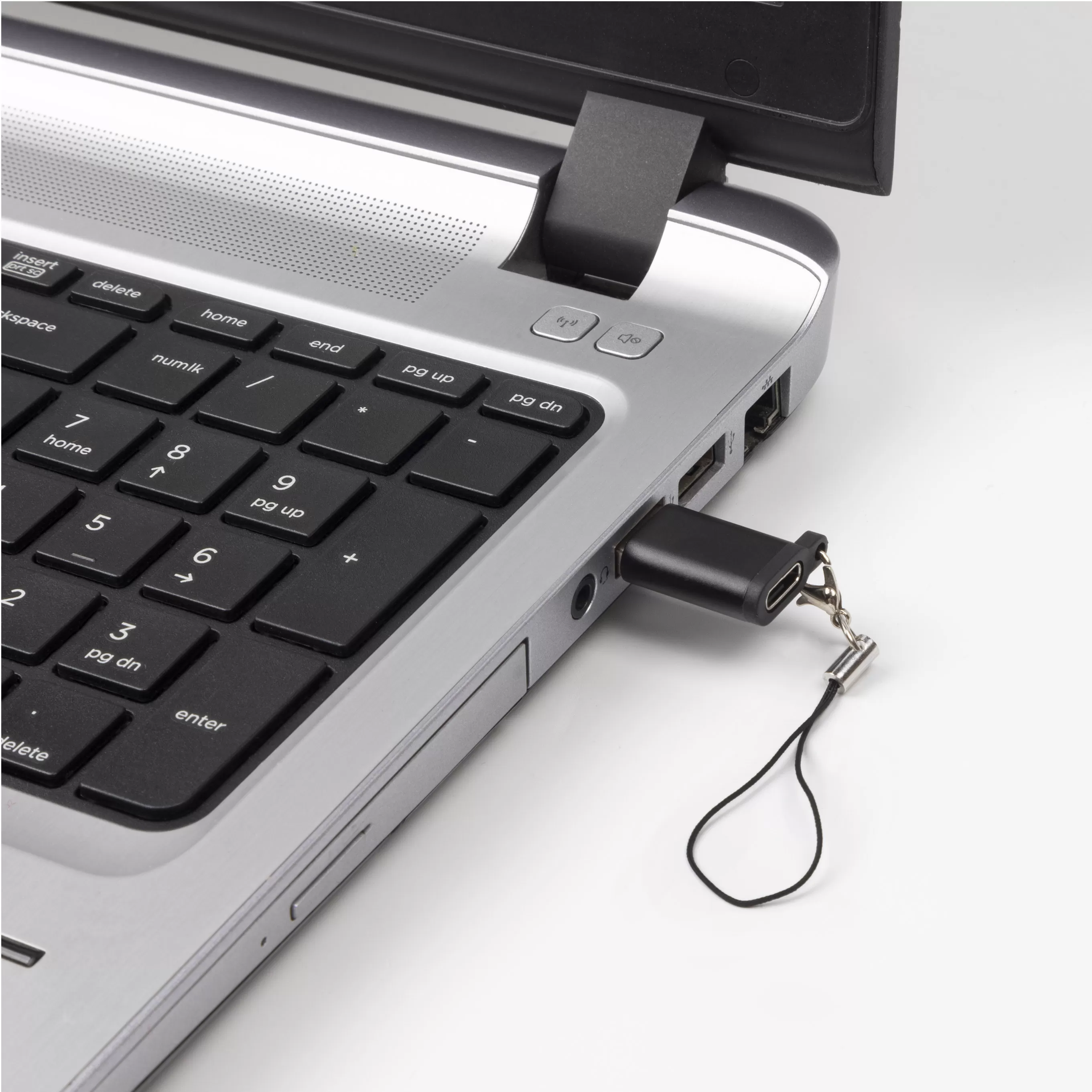 60W USB C USB A 3.0 Adapter with Keychain